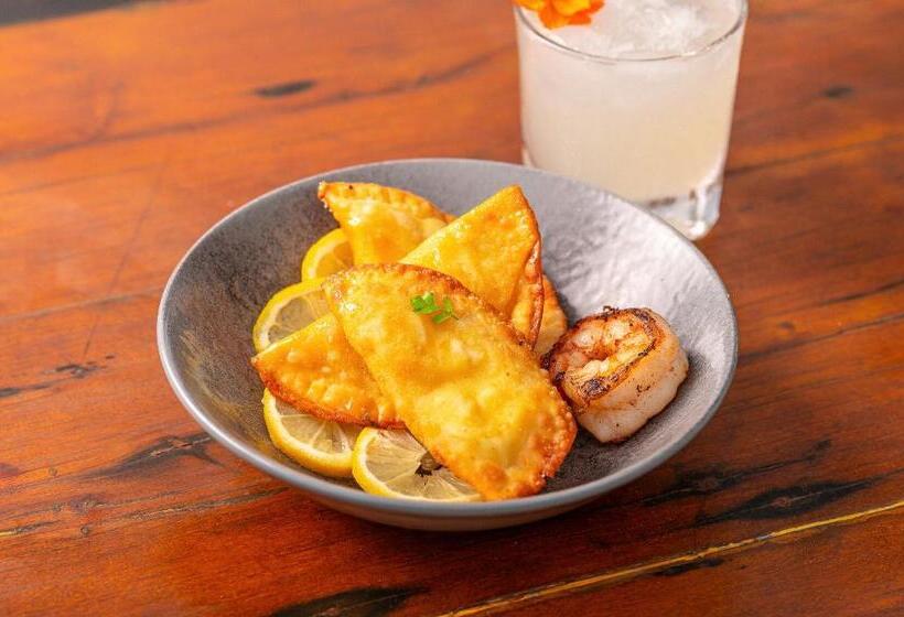 Casa Cancun Hotel Boutique & Eventos