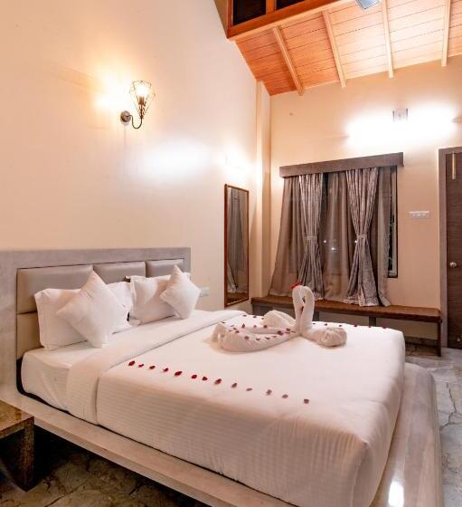 Freesia Resort By Express Inn