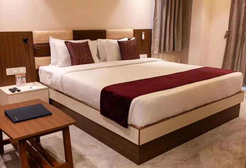 Freesia Resort By Express Inn