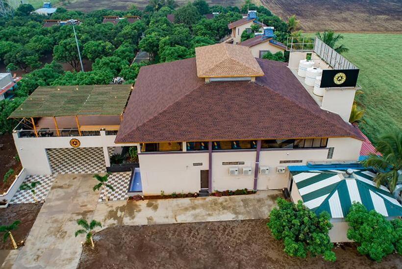 Freesia Resort By Express Inn