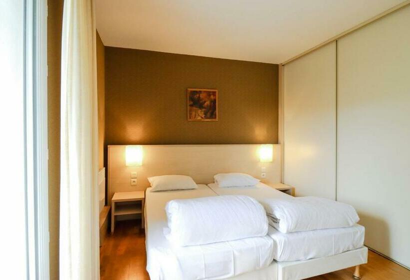 Adonis Divonne, Les Bains Résidence Du Lac