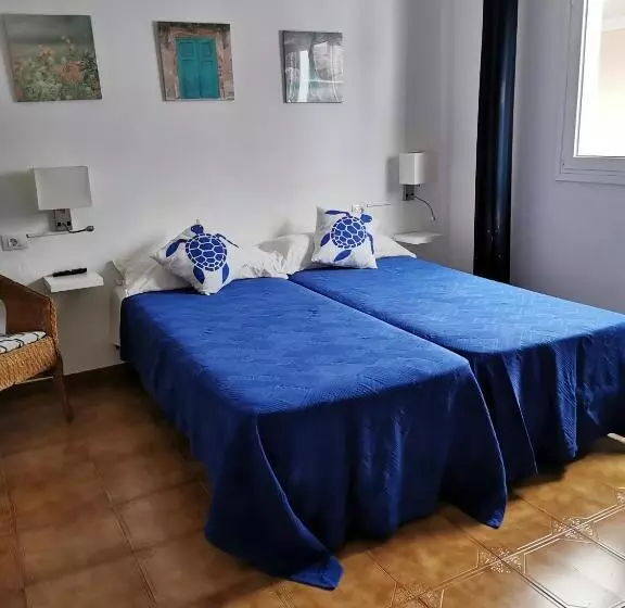 Kapselihotelli Apartamentos Playamar Ii
