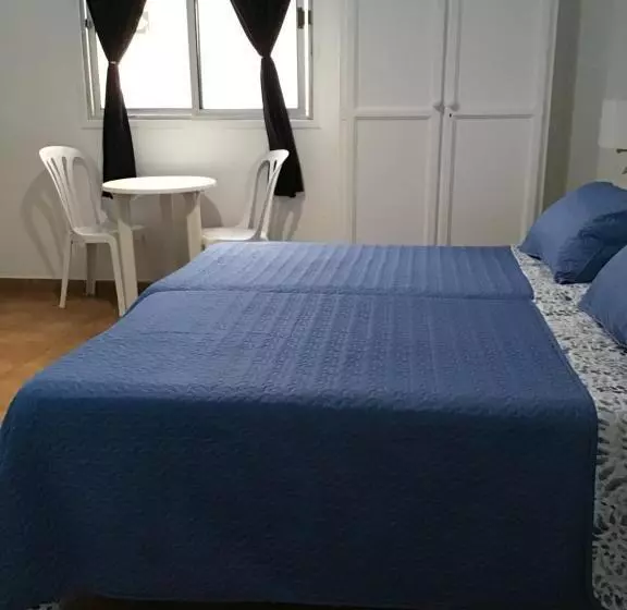 Kapselihotelli Apartamentos Playamar Ii