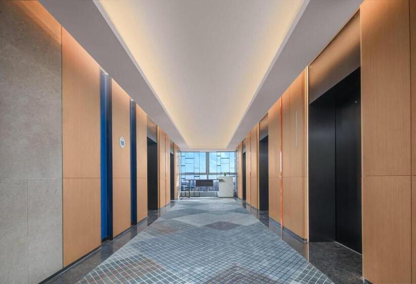 Otel Holiday Inn Express Nanjing Jiangbei Wonhall Mall By Ihg