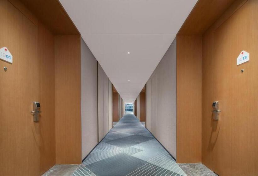 Otel Holiday Inn Express Nanjing Jiangbei Wonhall Mall By Ihg