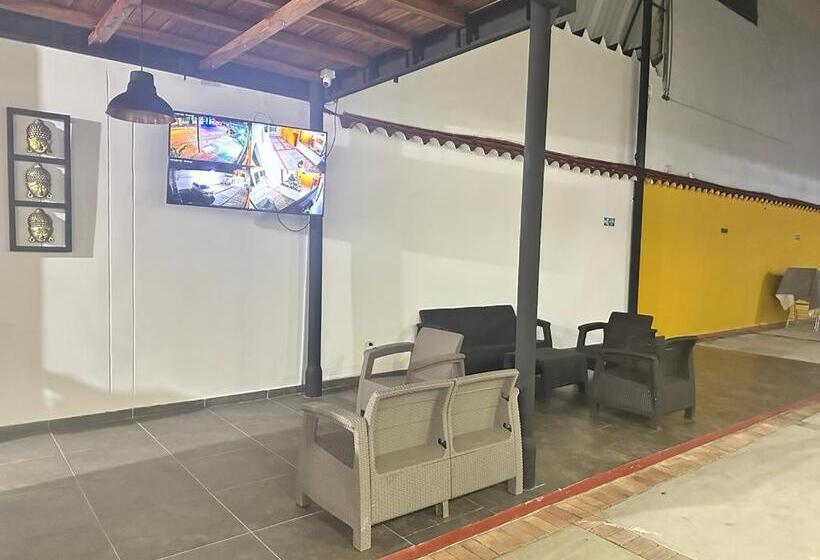 호텔 Home Unicentro