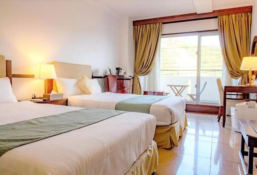 Hotelli Hundred Days