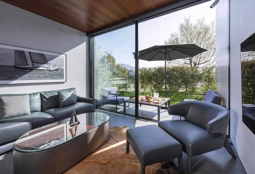 בית מלון כפרי Kamo Residences By Reflections