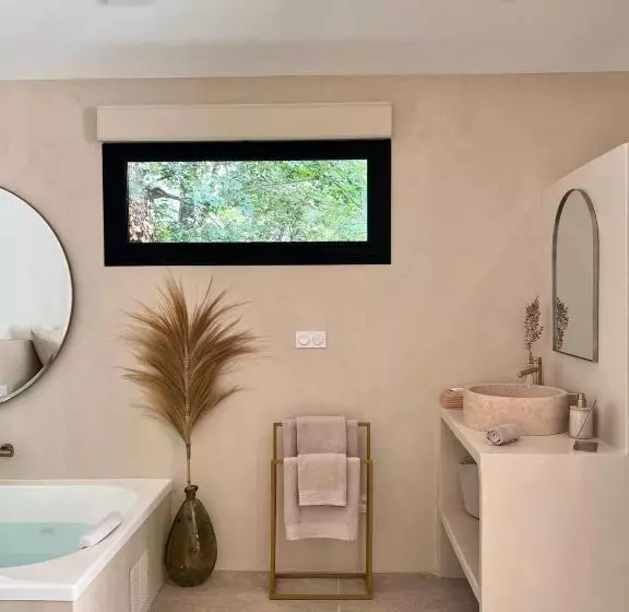 هتل Le Clos Des Délices   Love Room   Chambre Avec Spa, Terrasse Et Parking Privatif