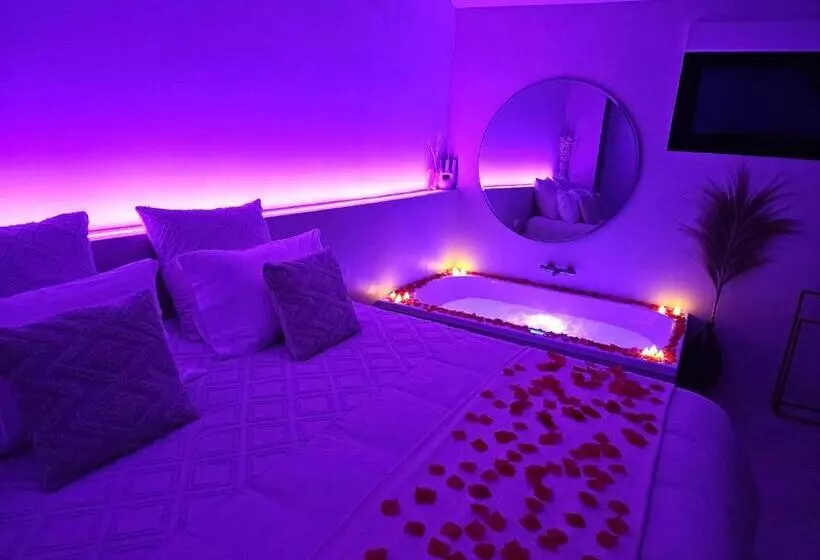 هتل Le Clos Des Délices   Love Room   Chambre Avec Spa, Terrasse Et Parking Privatif