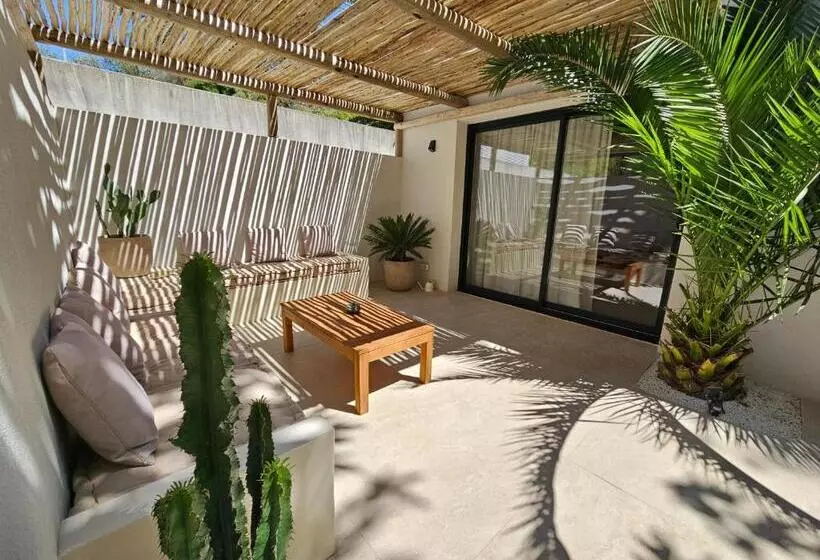 هتل Le Clos Des Délices   Love Room   Chambre Avec Spa, Terrasse Et Parking Privatif