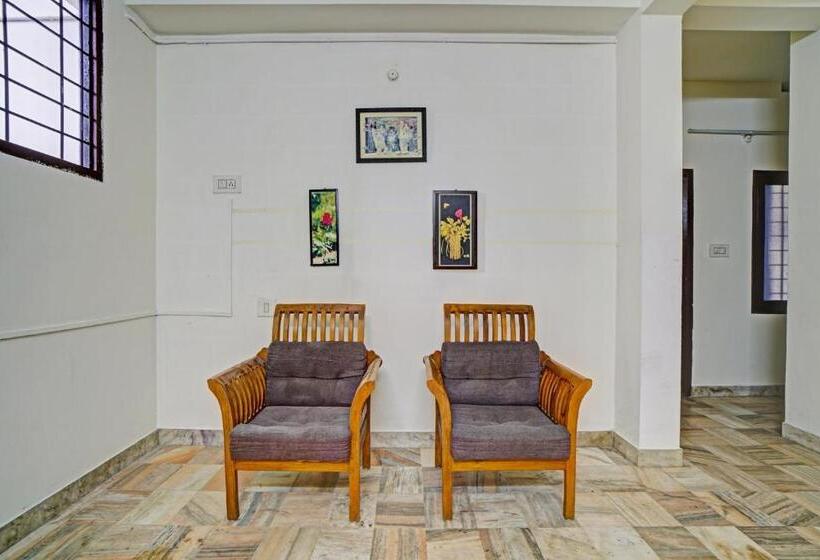 호텔 O Highway Inn