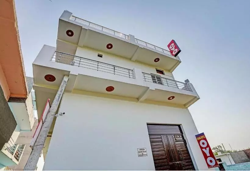 ホテル Oyo Umang