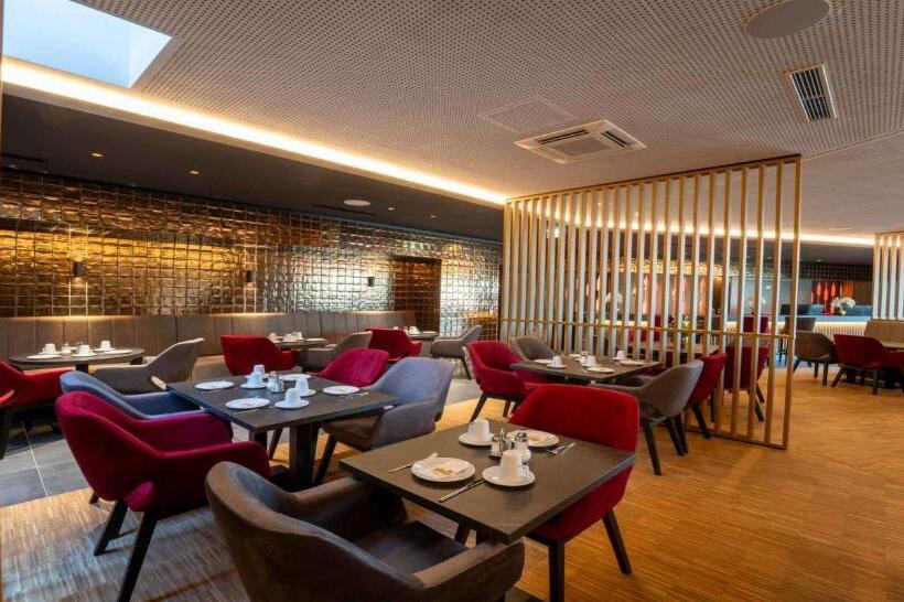 Hotel Plaza Inn Wiener Neustadt, Bw Signature Collection