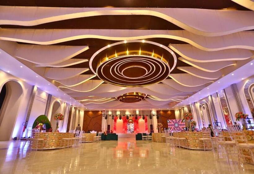 Hotel Tivoli Heritage Palace