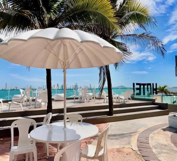 Отель Tropical In Isla De Punta Arena