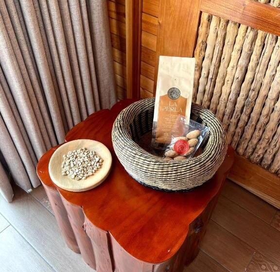 La Perla Finca Hotel Cabaña Esmeralda