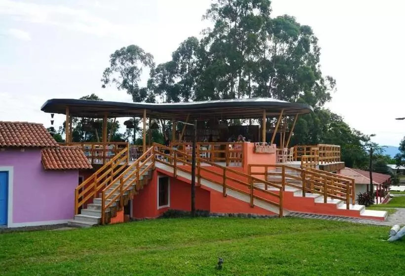 La Perla Finca Hotel  Cabaña Esmeralda