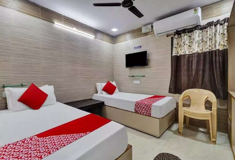 ホテル O Vallabha Residency