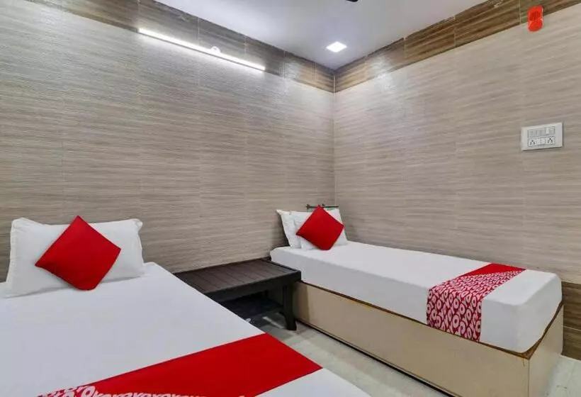 ホテル O Vallabha Residency