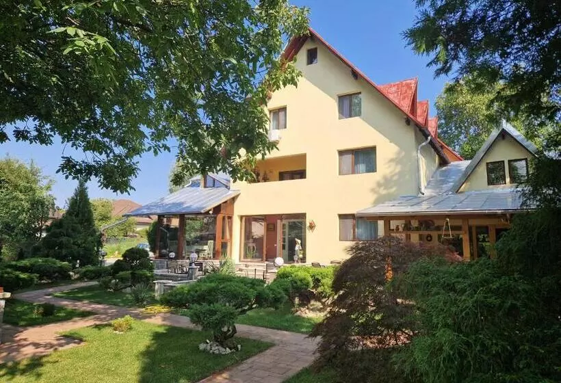 Majatalo Casa Ianuș