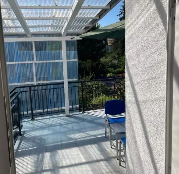 ペンション Ferien Wohnung