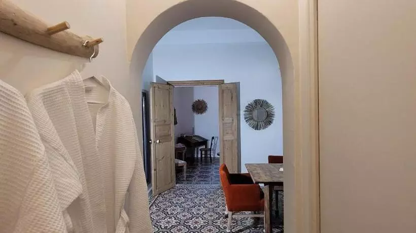 ペンション L Usclasienne   Chambres D Hôtes