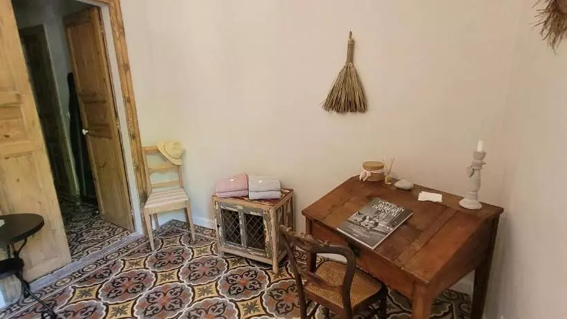 ペンション L Usclasienne   Chambres D Hôtes