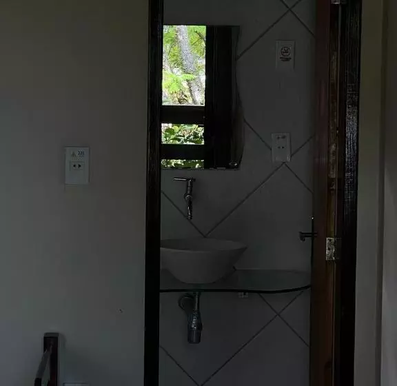 ユースホステル Pousada Dos Navegantes