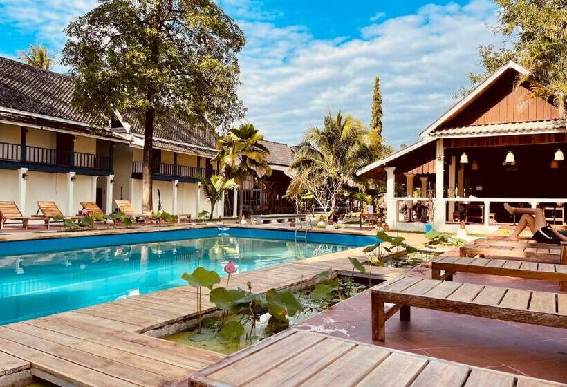 ユースホステル The Jam