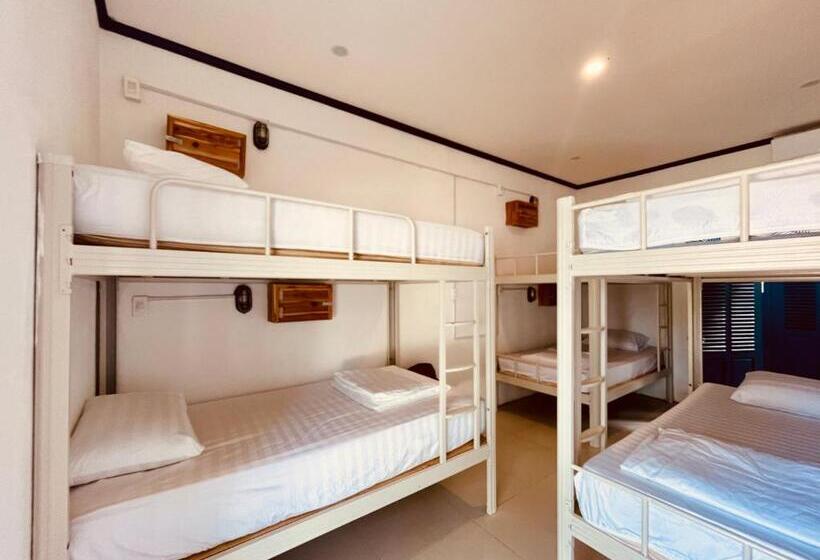 ユースホステル The Jam