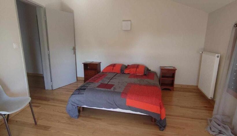 Bed and Breakfast Auberge De Médeyrolles Chambres D Hôtes