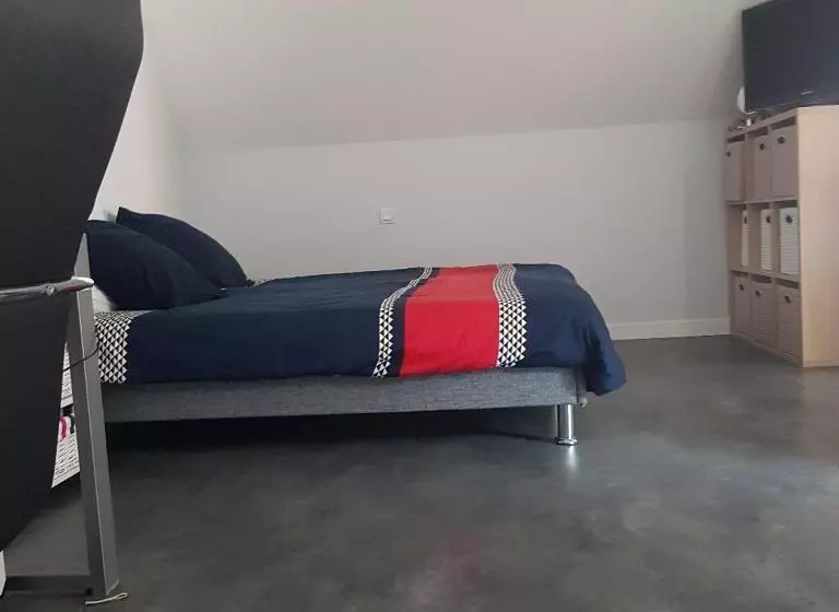 ベッドアンドブレックファースト Grande Chambre Entre Caen Et La Mer Chambre Terrasse Jardin Et Piscine