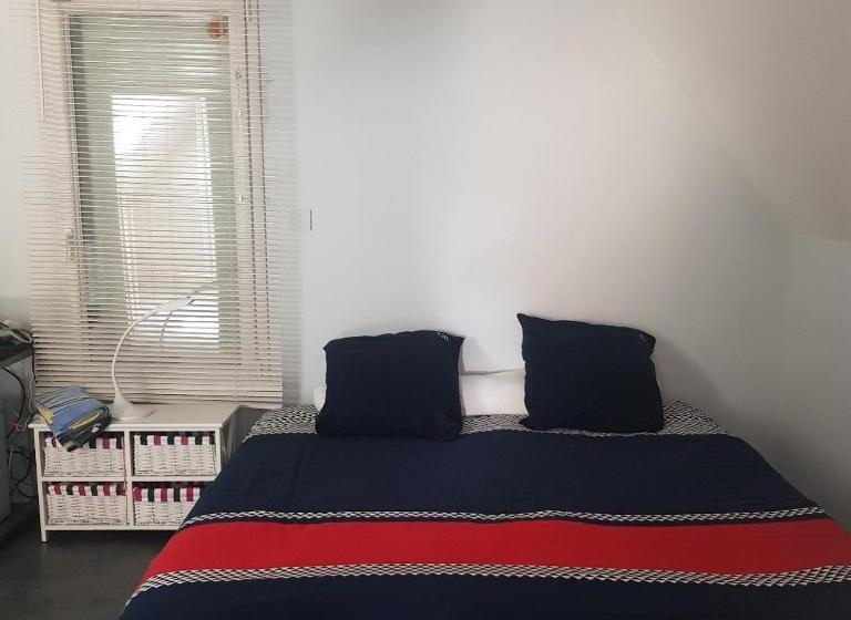 مبيت وإفطار Grande Chambre Entre Caen Et La Mer Chambre Terrasse Jardin Et Piscine