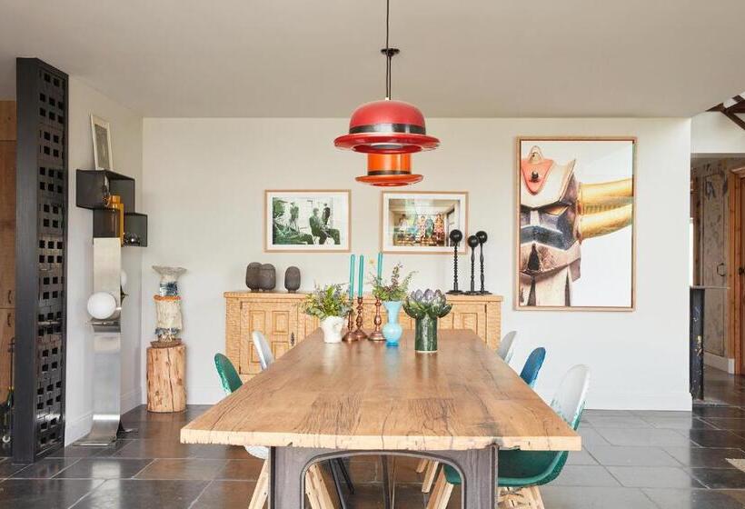 Bed and Breakfast Maisons 322   La Flamboyante