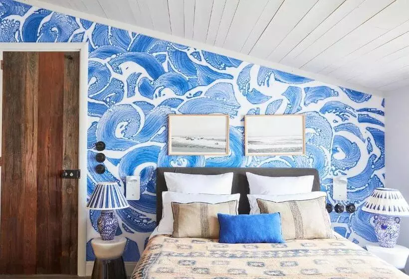 تختخواب و صبحانه Maisons 322   La Flamboyante