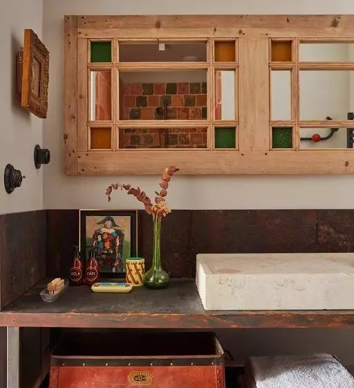 تختخواب و صبحانه Maisons 322   La Flamboyante