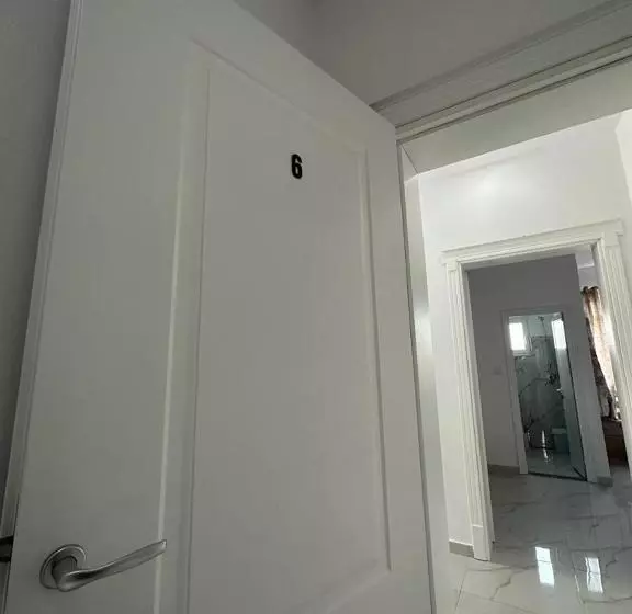 هتل A & V Dodani