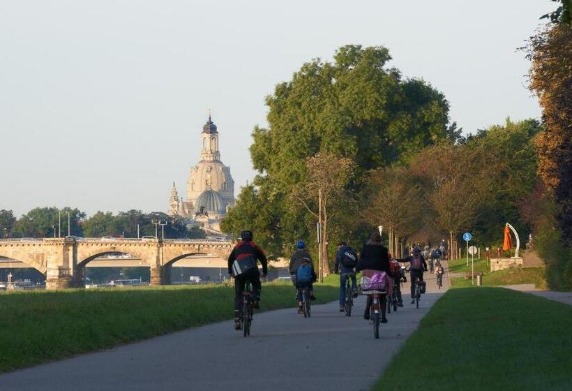 Отель Am Schwanenhaus