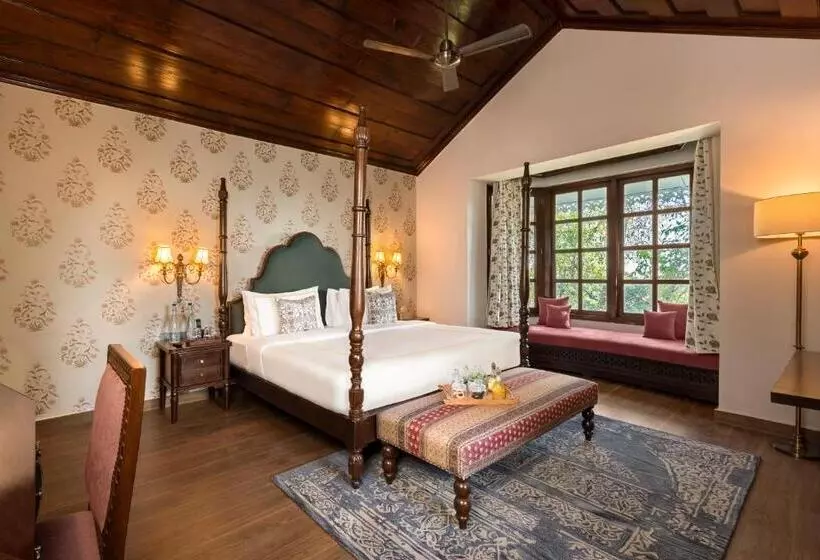 ホテル Brij Anayra Dharamshala   A Himalayan Luxury Retreat