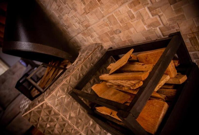 ホテル Chale Em Curitiba Chales Portugal