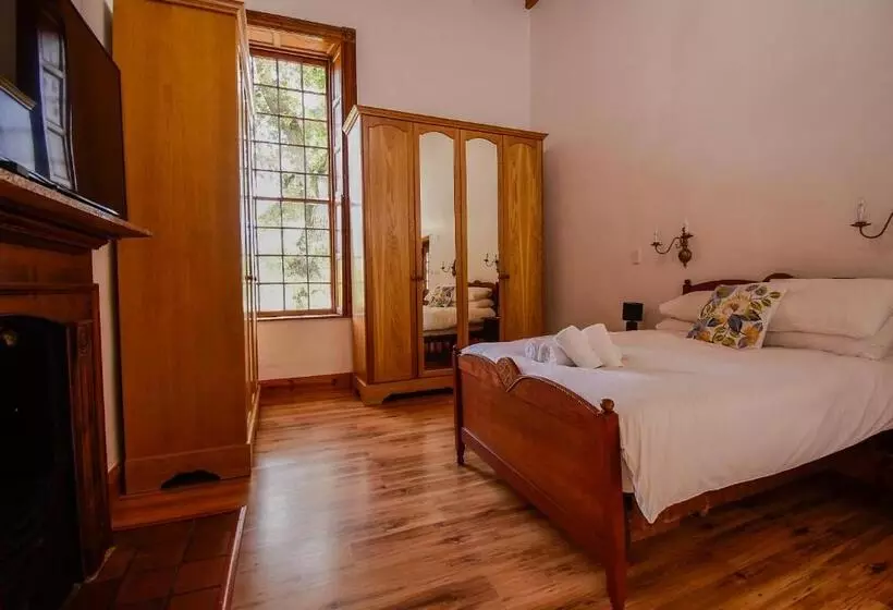 Hotelli Heins Manor House