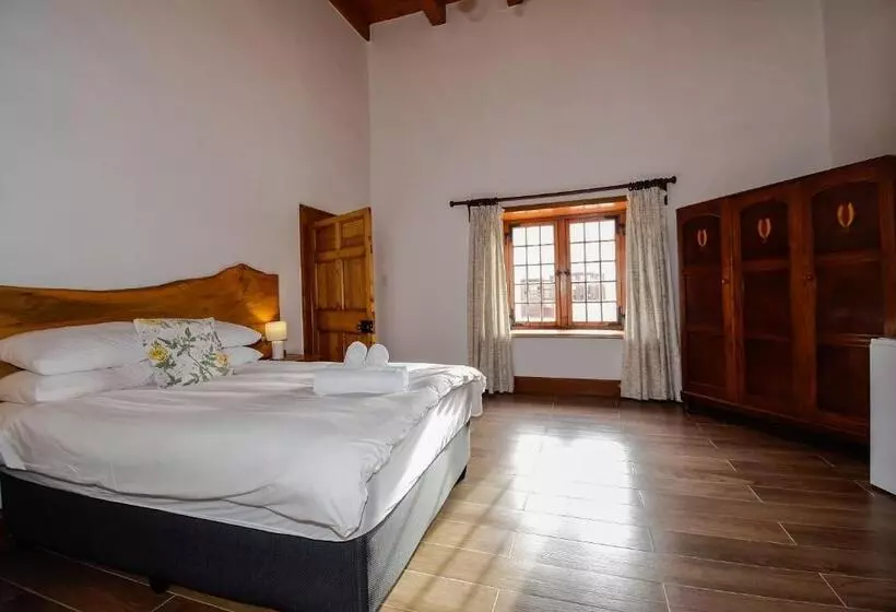 Hotelli Heins Manor House