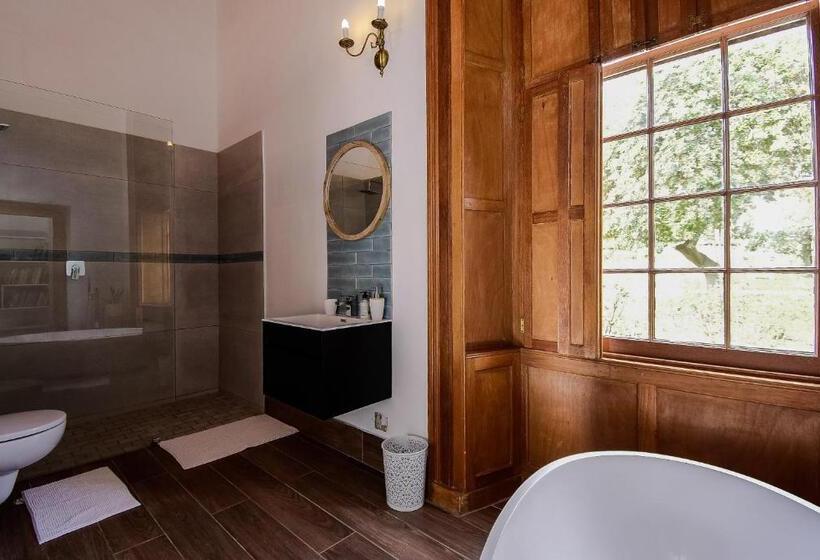 فندق Heins Manor House