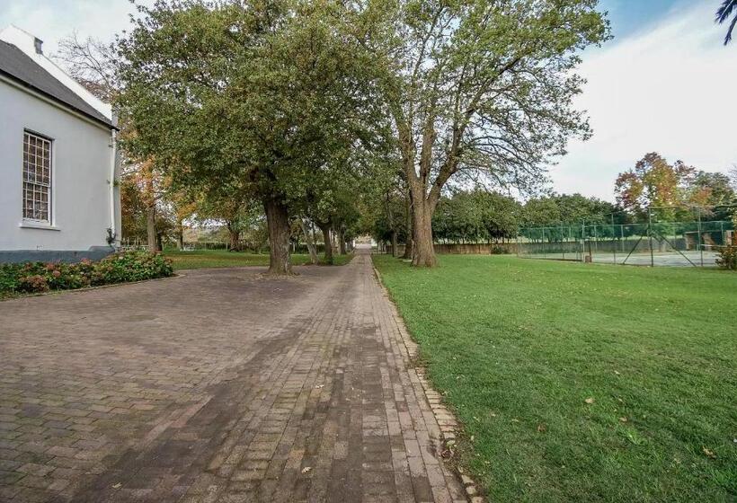 فندق Heins Manor House