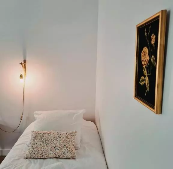 Hotelli La Gare Soyons