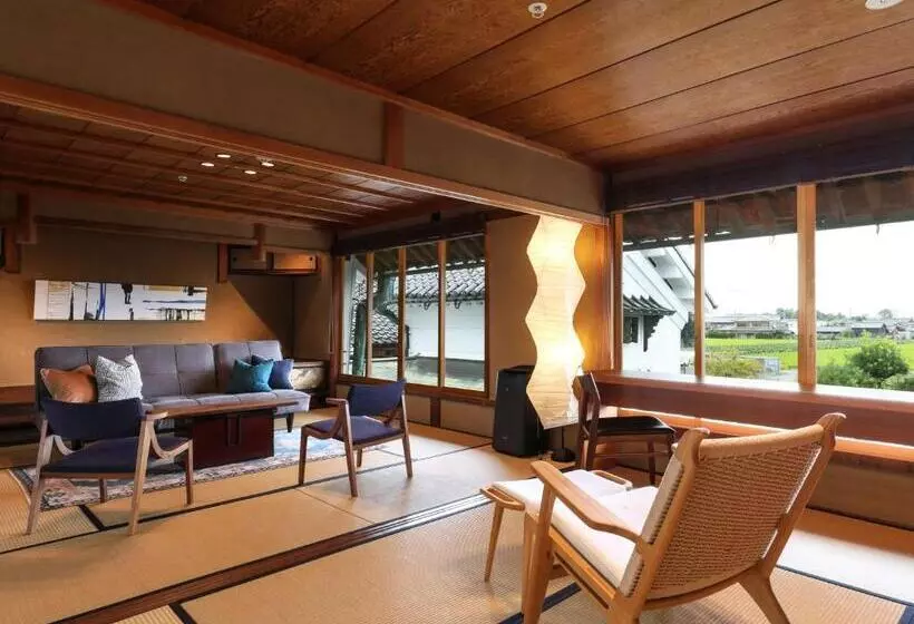 Hotelli Nipponia 田原本 マルト醤油