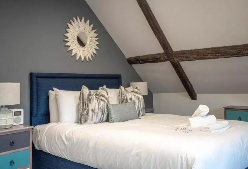 Hotelli Old Abbey House