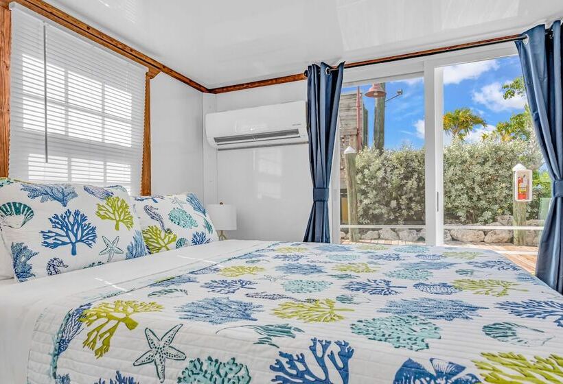 فندق Yacht Haven