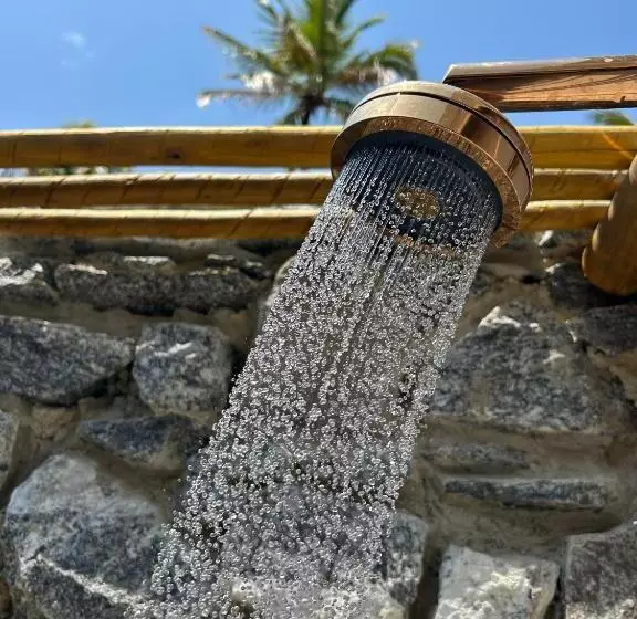 Kuarasy Boutique Hotel Japaratinga